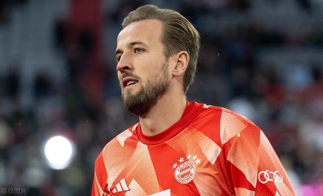 Yabo Sports-日本队观众热烈欢呼！，凯恩迎来五赛季出色发挥再创辉煌时刻-Yabo Sports