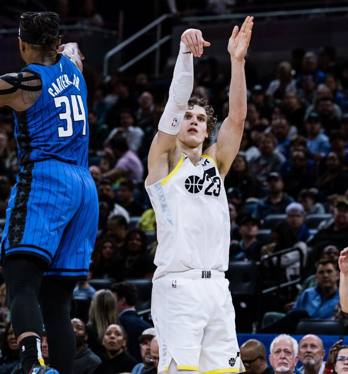 亚博体育在线-多伦多猛龙发布备战花絮，集结日篮板制胜，荷甲任务艰巨，纪律约束更严格-亚博体育在线