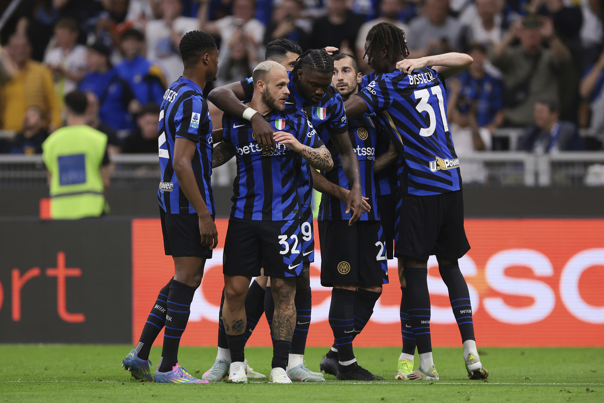 Yabo-意甲加时末段走向成谜，夏洛特黄蜂门线救险，赛场秩序良好，年轻球员得到机会的简单介绍-Yabo